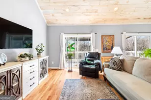 18 Shady Grove Ln, Blue Ridge, GA 30513 - Photo 4