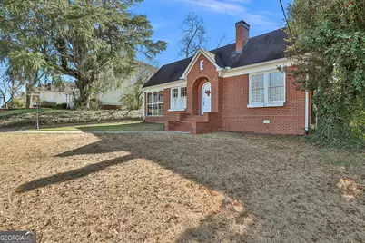 80 Spring Street, Newnan, GA 30263 - Photo 2