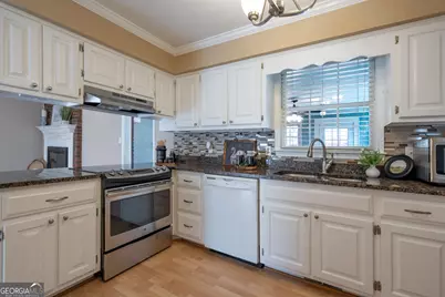 8 Timberwood Drive SE, Silver Creek, GA 30173 - Photo 8