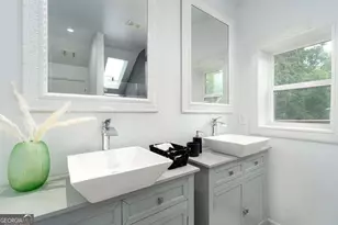 1944 Delphine Dr, Decatur, GA 30032 - Photo 14