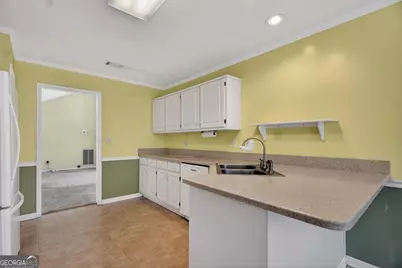 104 Bridlewood Drive, Lagrange, GA 30240 - Photo 10