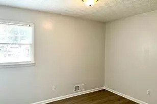 86 Church St, McDonough, GA 30253 - Photo 6