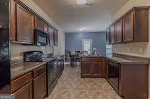 1180 Lehavre Ct, Hampton, GA 30228 - Photo 6