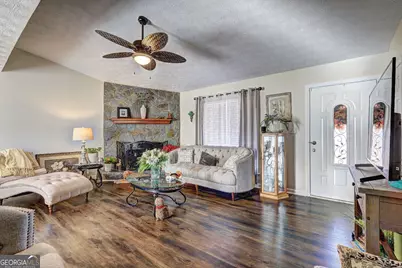 70 Grove Creek Drive, Locust Grove, GA 30248 - Photo 4