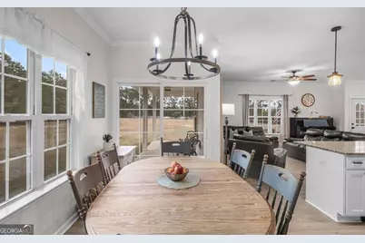 615 Meinhard Road, Port Wentworth, GA 31407 - Photo 6
