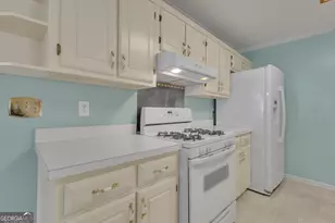 165 Masters Dr, Newnan, GA 30265 - Photo 14