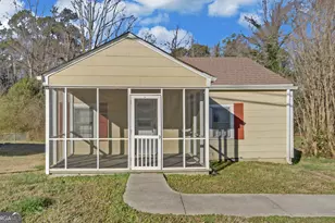 1009 Prather Bridge Rd, Toccoa, GA 30577 - Photo 2