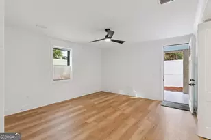 669 Arnold Ln, Saint Simons, GA 31522 - Photo 24