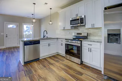 523 E Chappell Street, Griffin, GA 30223 - Photo 16