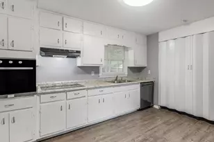 836 Oakdale Dr, Forest Park, GA 30297 - Photo 10