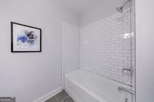 6155 Sweetbay Ln, Alpharetta, GA 30004 - Photo 20