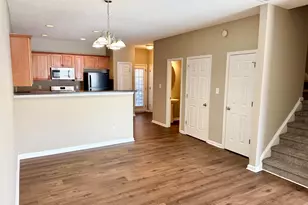 8330 Oakley Cir, Union City, GA 30291 - Photo 4