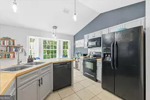 146 Winstead Dr, Brunswick, GA 31525 - Photo 14