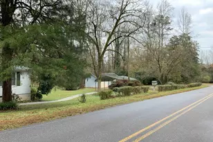 1590 Waterworks Rd, Commerce, GA 30529 - Photo 14