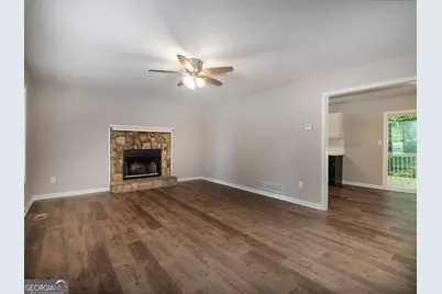 6440 Linecrest, Douglasville, GA 30134 - Photo 4