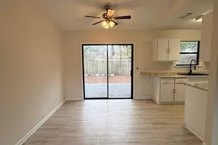 204 Westgate Cir, Saint Marys, GA 31558 - Photo 6