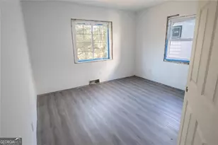 1471 Centra Villa Dr SW, Atlanta, GA 30311 - Photo 16