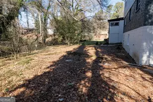 1471 Centra Villa Dr SW, Atlanta, GA 30311 - Photo 4