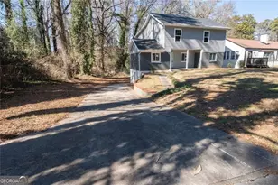 1471 Centra Villa Dr SW, Atlanta, GA 30311 - Photo 2