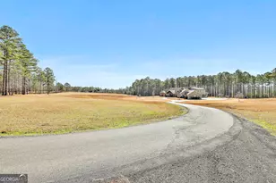 2161 Bear Creek Rd, Moreland, GA 30259 - Photo 14