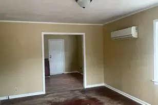 211 Poplar St, East Dublin, GA 31027 - Photo 2