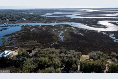 309 Longpoint Circle, Saint Marys, GA 31558 - Photo 10