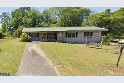 113 Lakeview Drive, East Dublin, GA 31027 - Photo 1