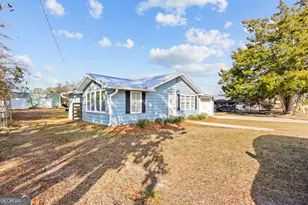 512 Tillman St, Odum, GA 31555 - Photo 2