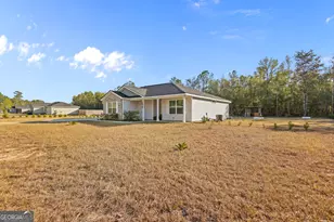 755 Bluff Rd, Jesup, GA 31545 - Photo 2