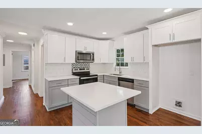 2198 Lower Roswell Road, Marietta, GA 30068 - Photo 8