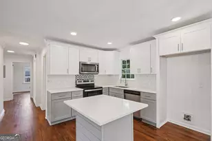 2198 Lower Roswell Rd, Marietta, GA 30068 - Photo 8