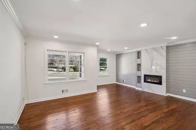 2198 Lower Roswell Road, Marietta, GA 30068 - Photo 2