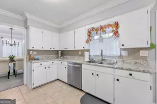 4738 Shenandoah Dr, Columbus, GA 31907 - Photo 8