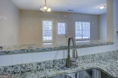 7669 Commerce Court, Riverdale, GA 30296 - Photo 8