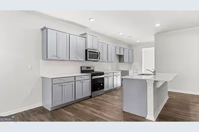 1311 Lincoln Lane, Braselton, GA 30517 - Photo 6