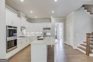 5630 Overlook Club Cir, Suwanee, GA 30024 - Photo 10