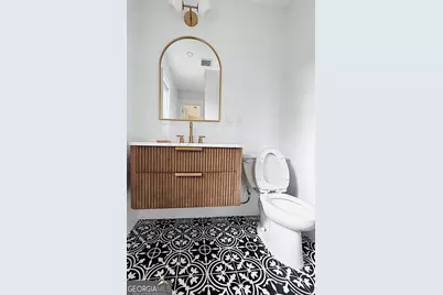 38 Delmont Drive NE, Atlanta, GA 30305 - Photo 14