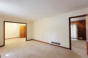 1746 Carla Dr, Morrow, GA 30260 - Photo 4