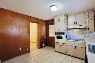 1746 Carla Dr, Morrow, GA 30260 - Photo 10