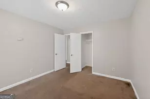 8802 Churchill Pl, Jonesboro, GA 30238 - Photo 16