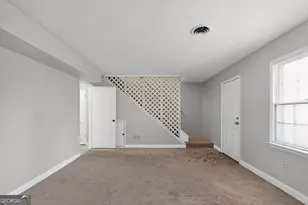 2653 Lester St, Atlanta, GA 30344 - Photo 6