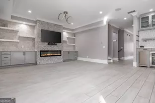 2804 Skyland Dr NE, Brookhaven, GA 30341 - Photo 8