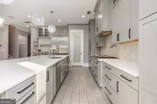 2804 Skyland Dr NE, Brookhaven, GA 30341 - Photo 12