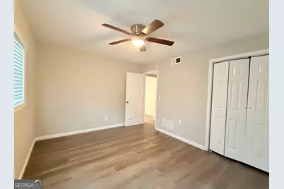 531 Gresham Park Drive #B, Marietta, GA 30062 - Photo 8