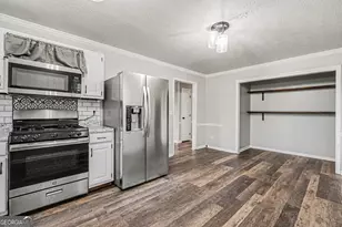 221 S Carroll Rd, Villa Rica, GA 30180 - Photo 10