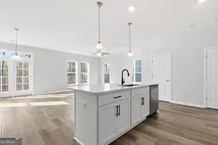 206 Flagler Dr, Savannah, GA 31419 - Photo 8