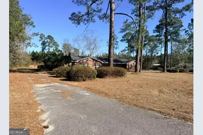 2993 Golden Isle E, Baxley, GA 31513 - Photo 2