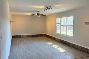 2993 Golden Isle E, Baxley, GA 31513 - Photo 8