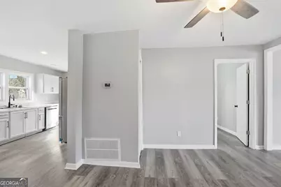 118 King Street, Savannah, GA 31408 - Photo 10