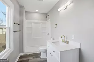 118 King St, Savannah, GA 31408 - Photo 12